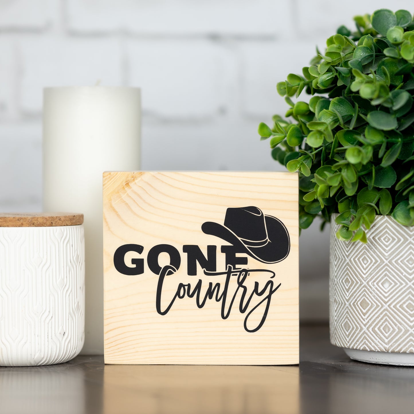 gone country ~ block sign